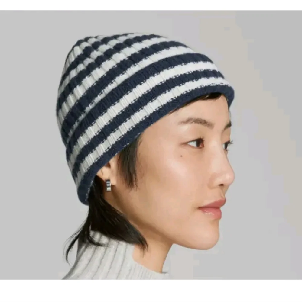 EVERLANE Unisex Navy Striped Recycled Cashmere Ribbed Knit Beanie One Size